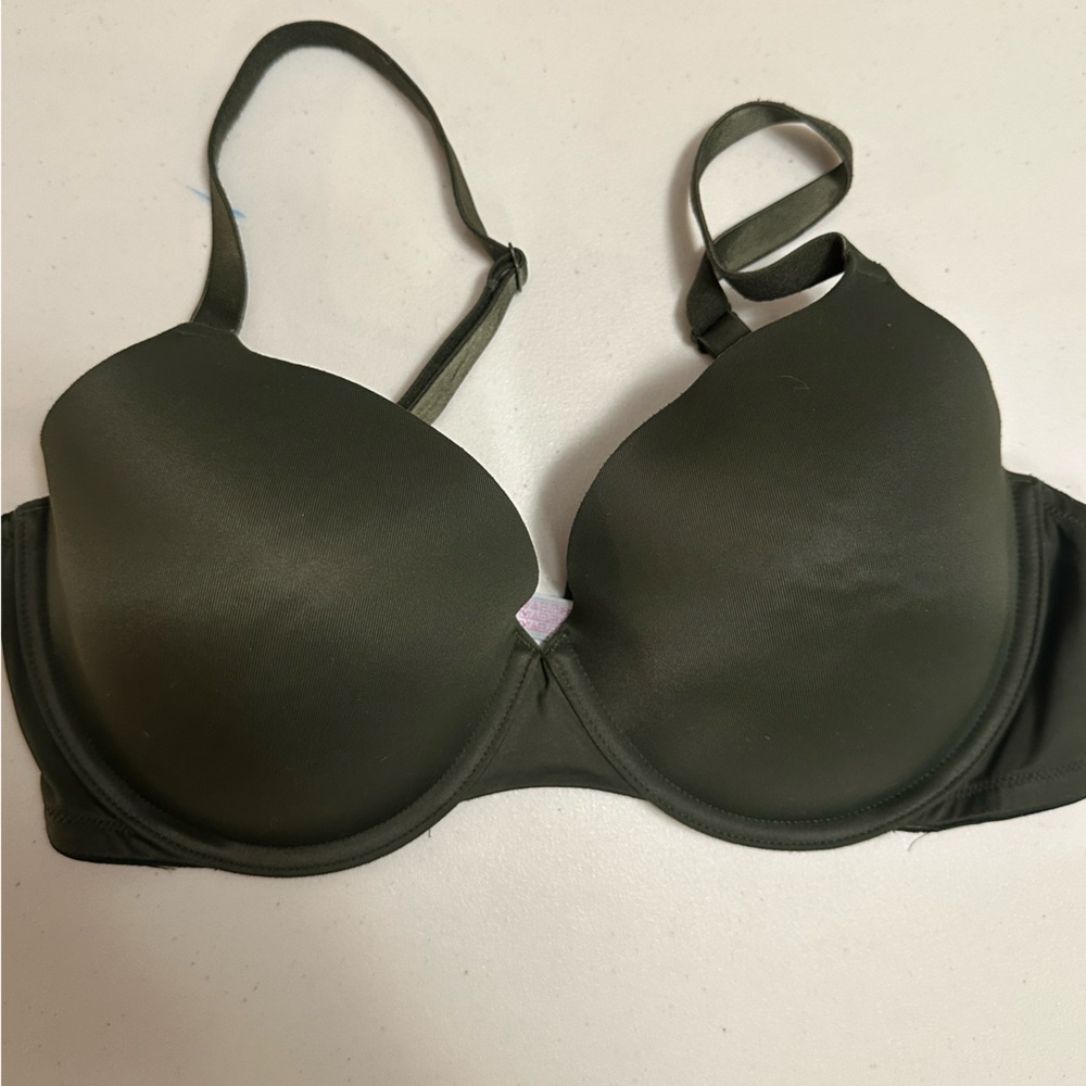 PINK Victoria's Secret Deep Olive Bra lightly lined tshirt bra